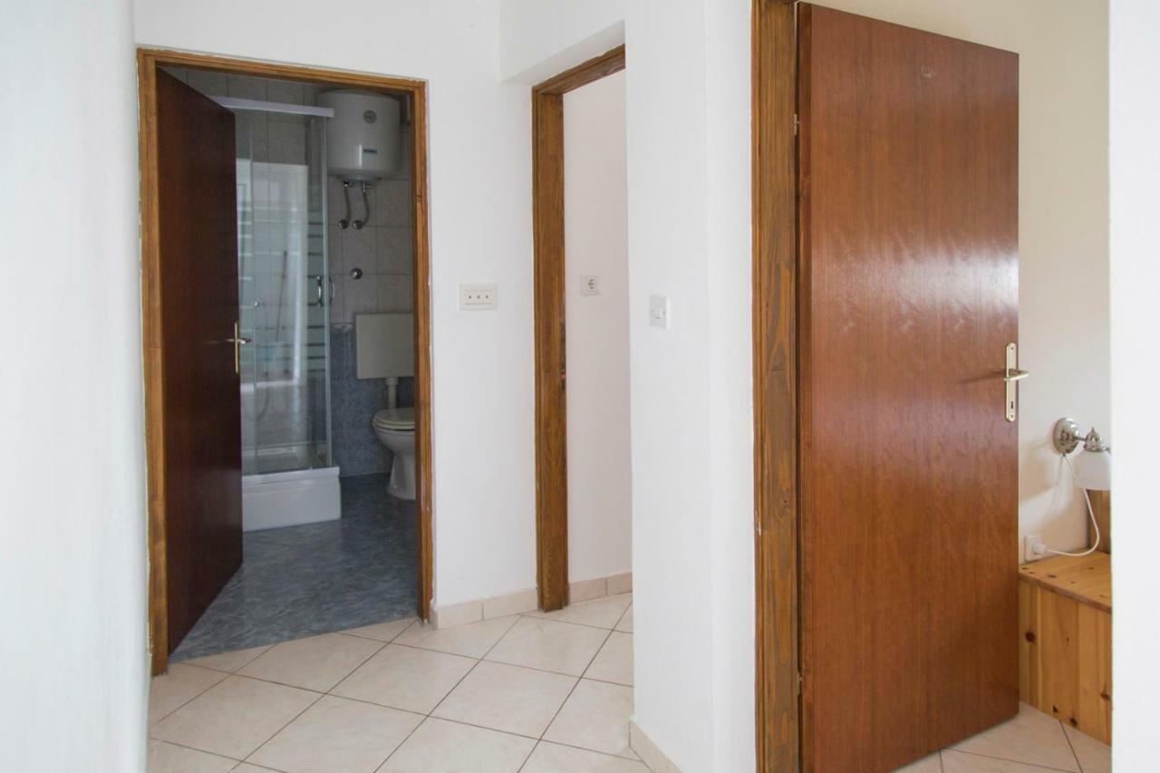 Apartments Beba Вир Екстериор снимка